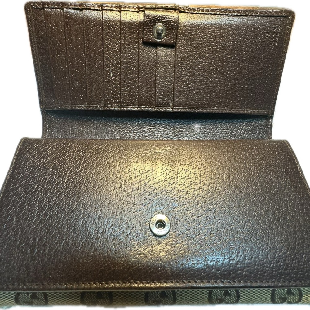 Gucci Tan and Brown Vintage Wallet - Picture 9 of 16